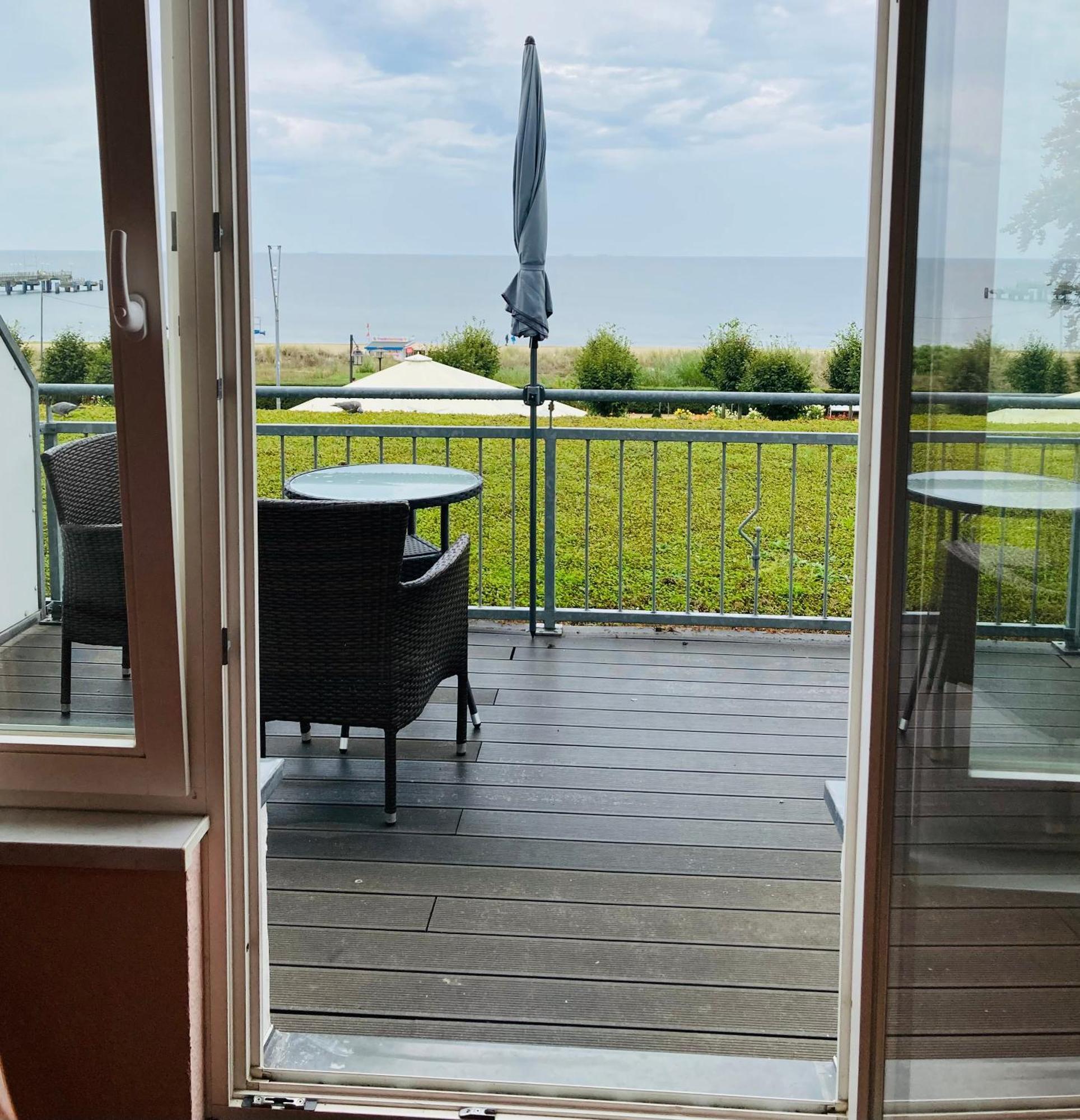 Hotel Germania Heringsdorf  Exterior photo