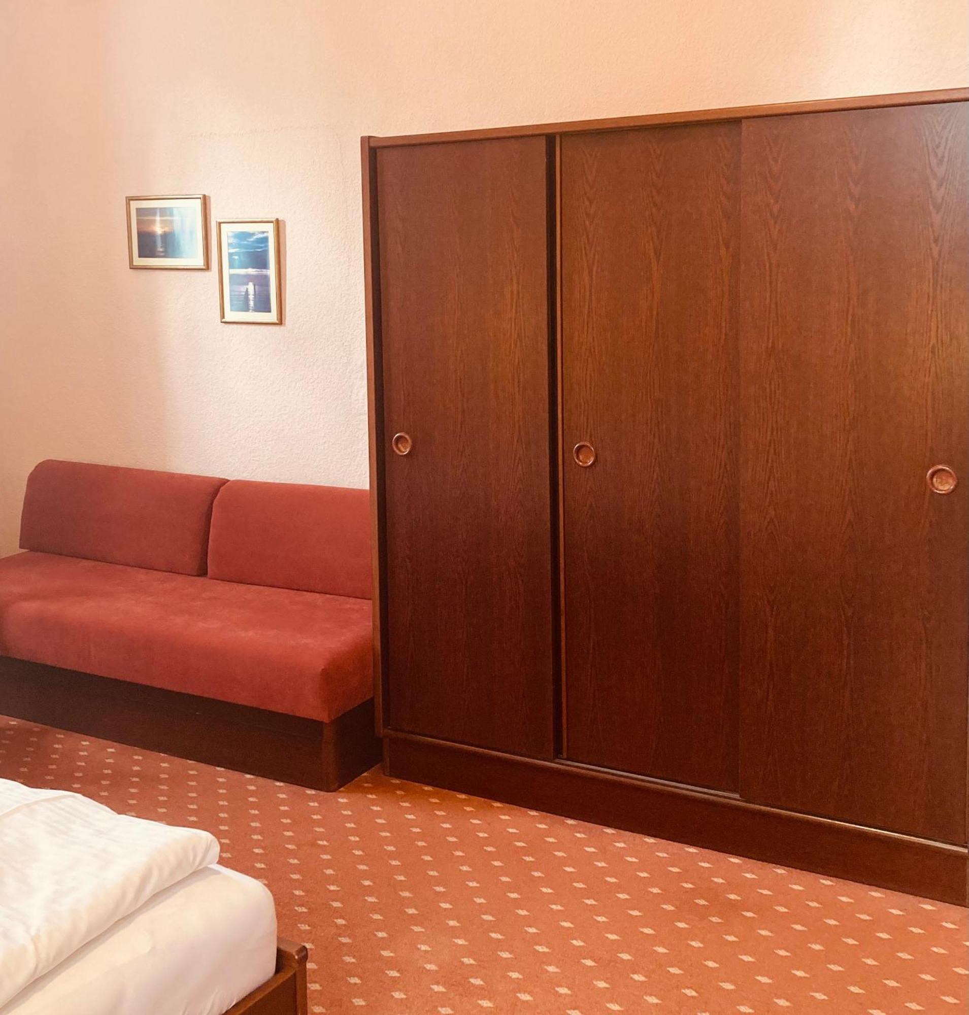 Hotel Germania Heringsdorf  Exterior photo
